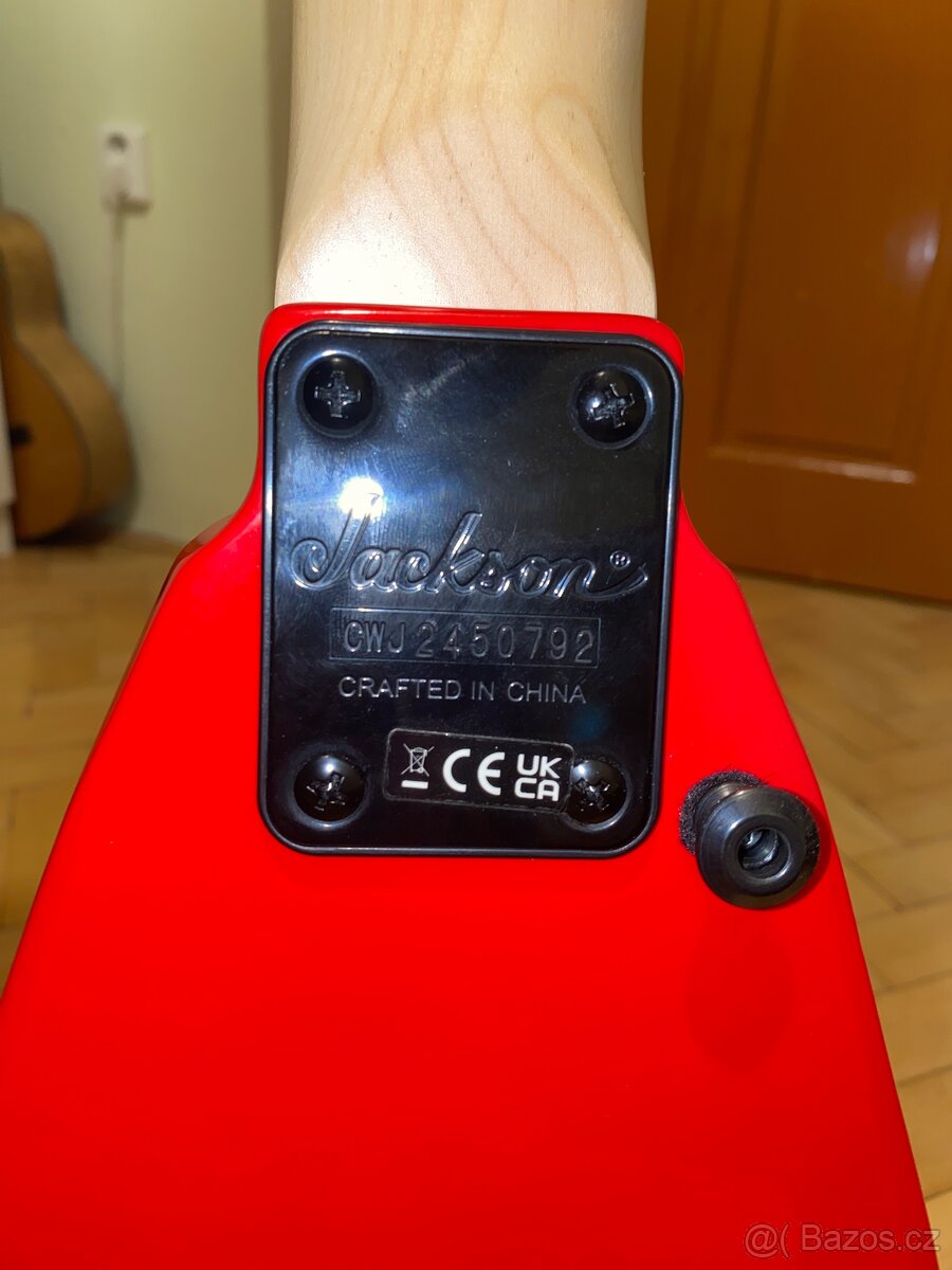 Jackson king V - 5