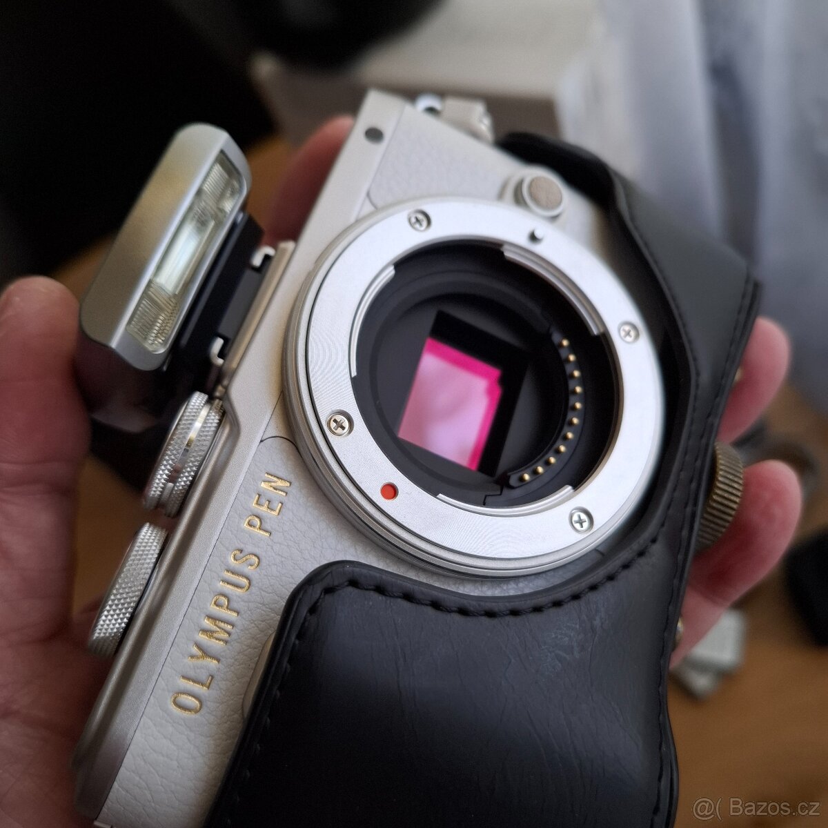 Olympus Pen E-PL8 - 5