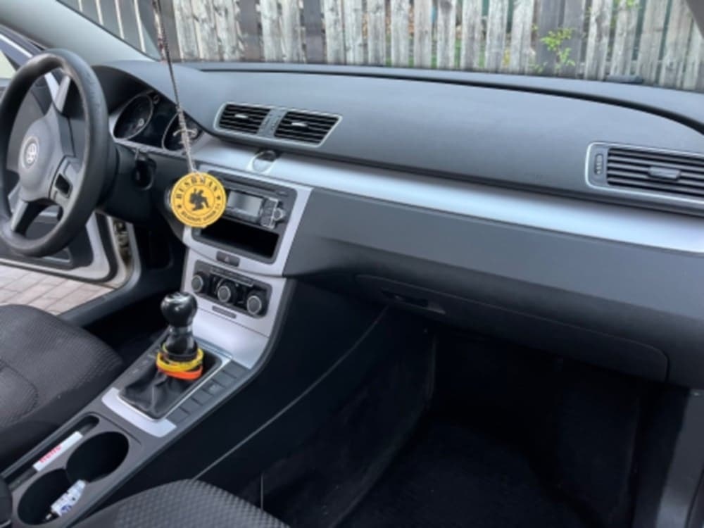 rodám VW PASSAT B7 2.0 TDI 103 KW Common - Rail - 5