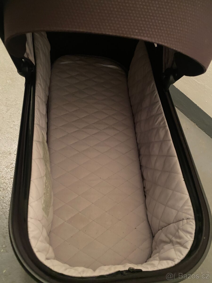 Kočárek Cavoe MOI 2v1 + nebourané vajíčko + výbava - 5