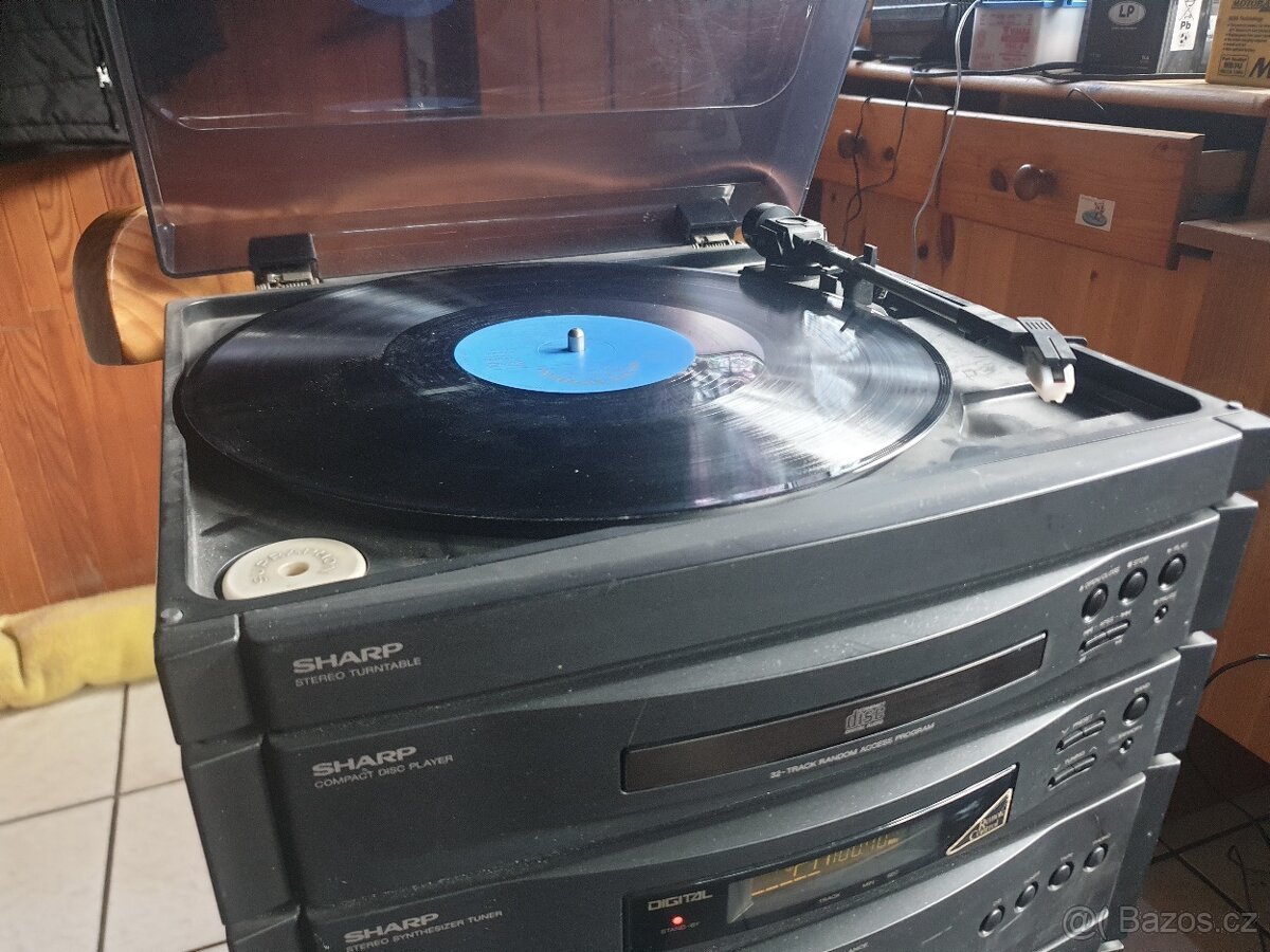 Hifi Sharp, Tesla, LG - 5