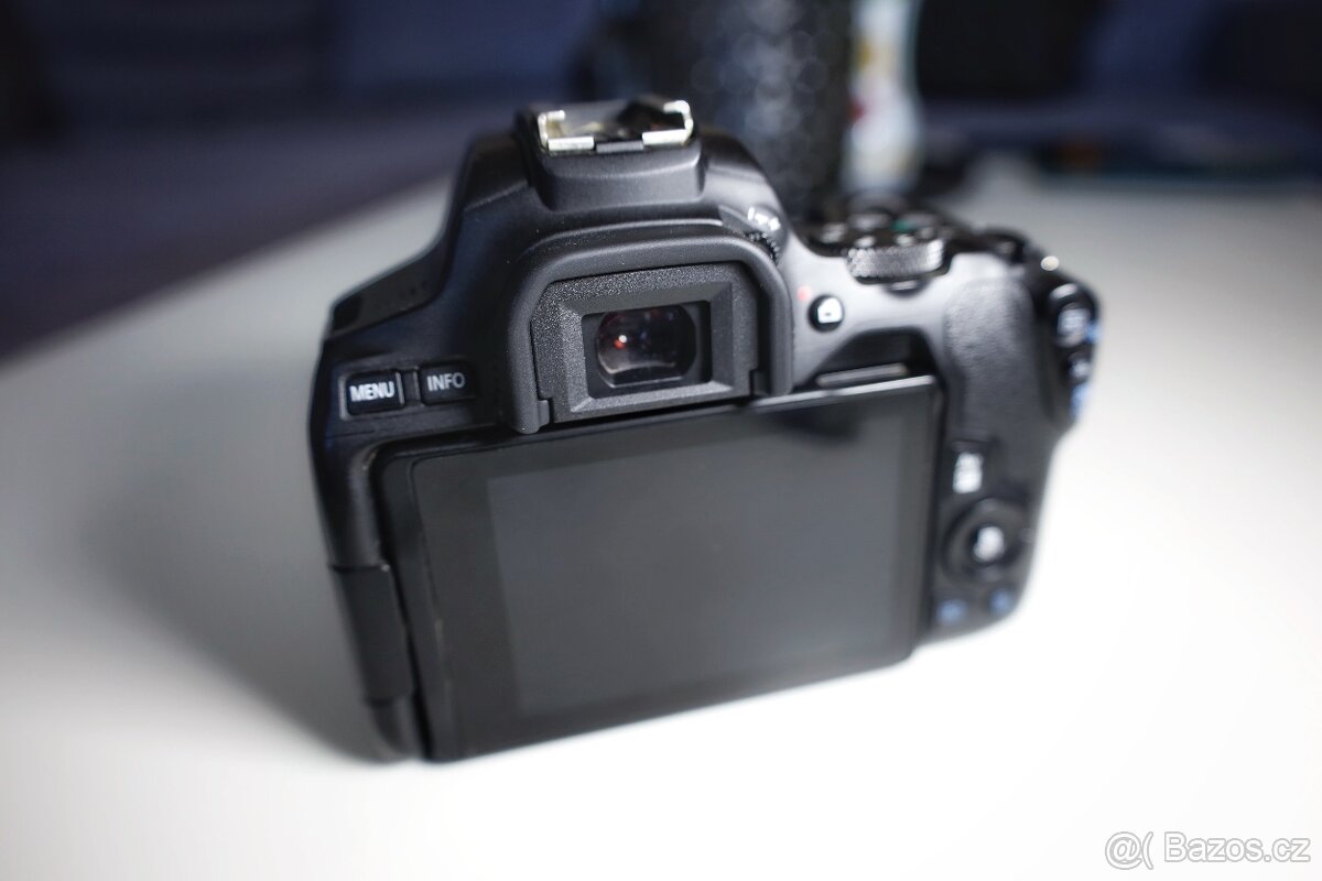 Canon EOS 250D + 2 objektivy - 5