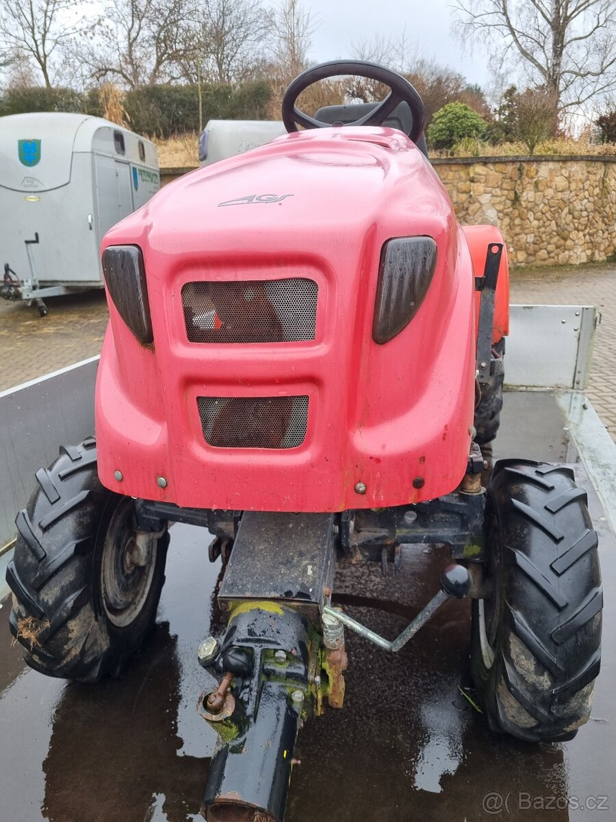 Prodám malotraktor UNIMAX - 5