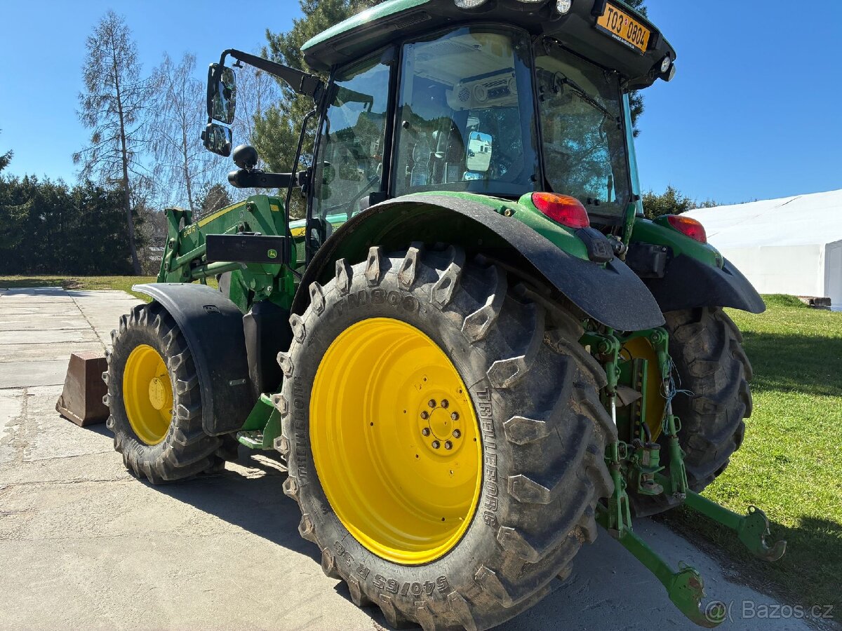 John deere 5115R - 5