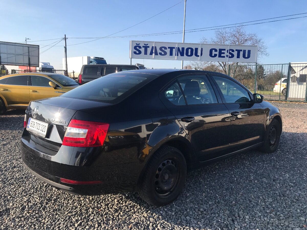 Škoda Octavia, 1.6 TDI 85 KW,TEMPOMAT,ČR... - 5