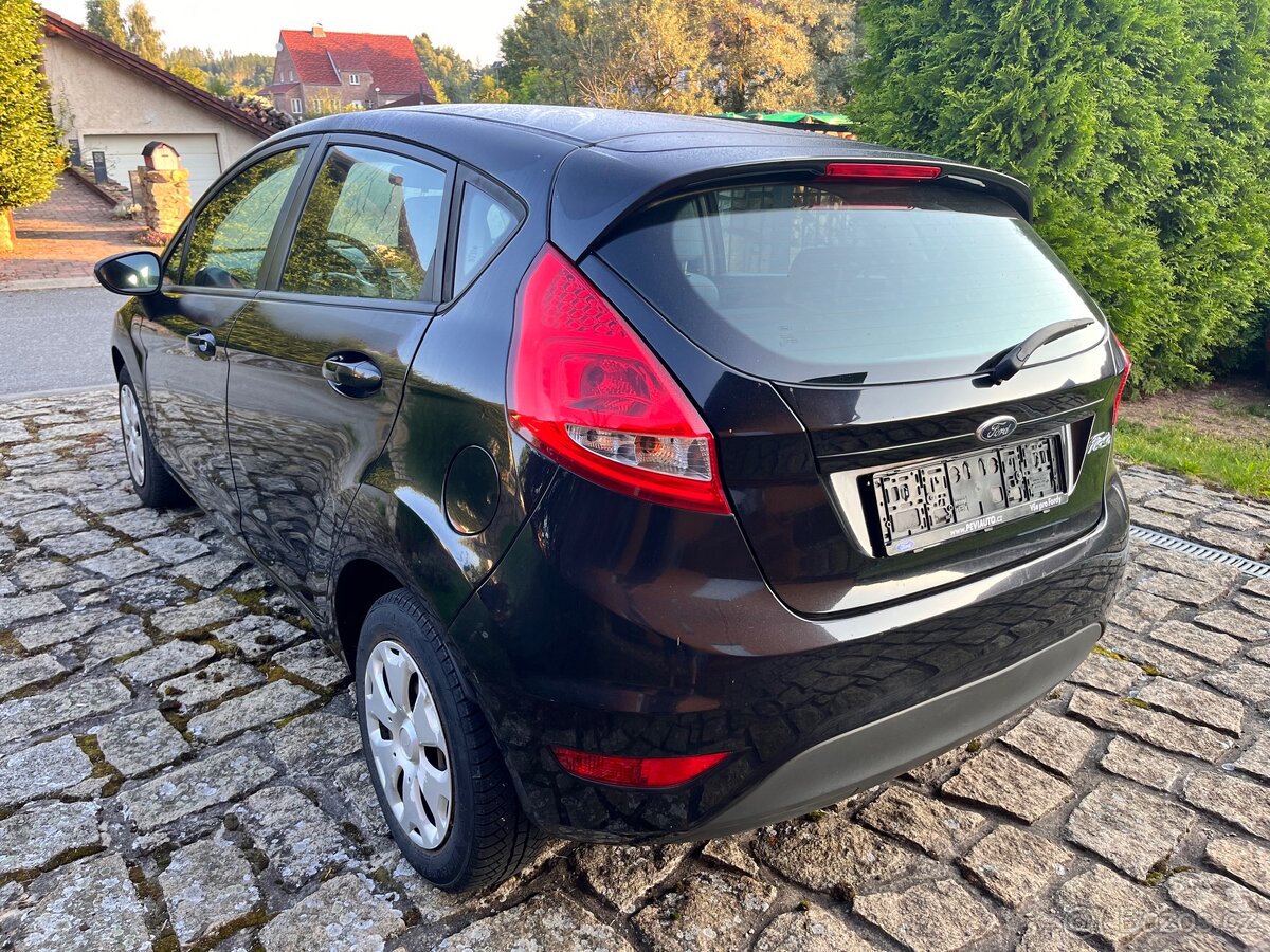 Ford Fiesta 1.25 i 60 kw 12/2010 klima 148tis.km - 5