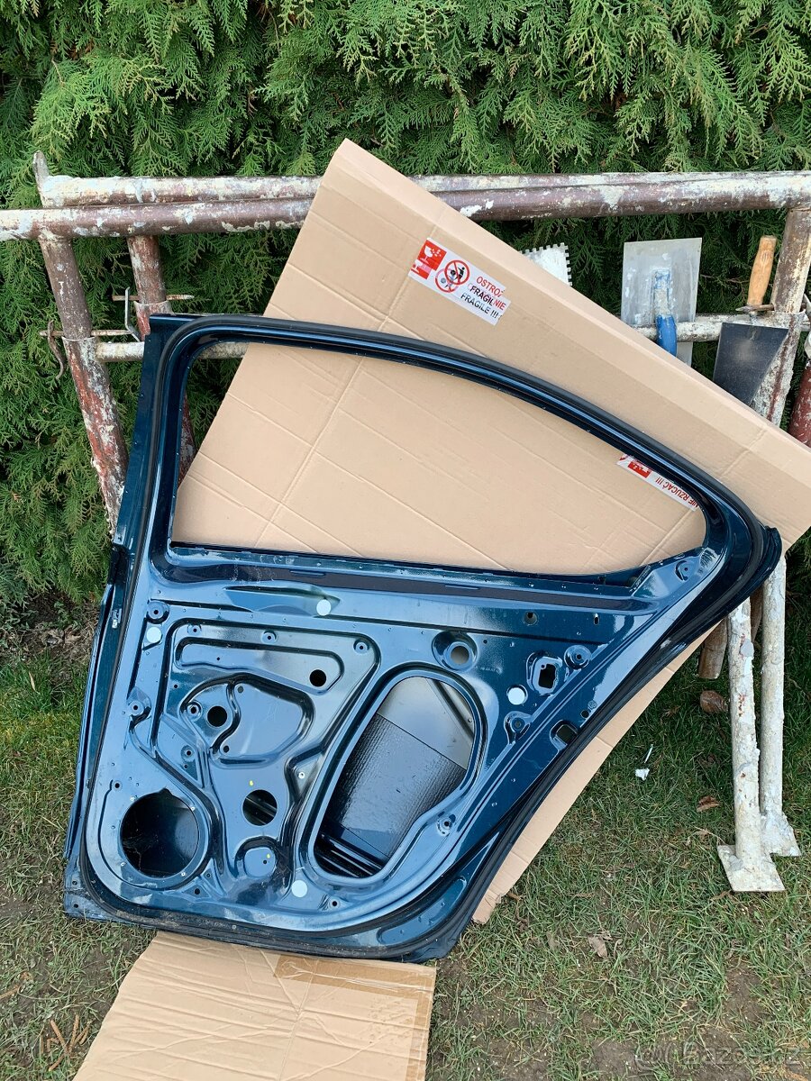 zadni dvere skoda superb 3 iii pravy levy - 5