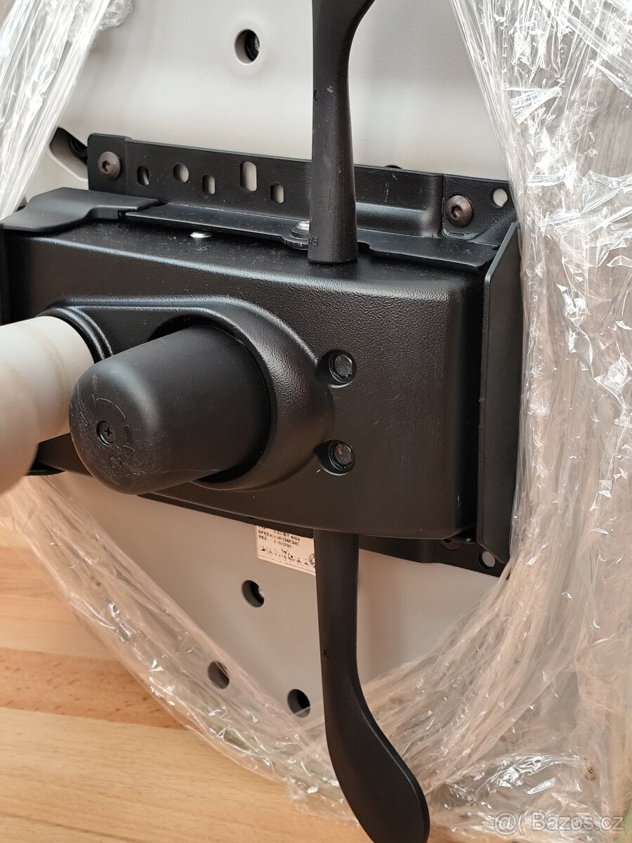 Kancelářská židle - 5