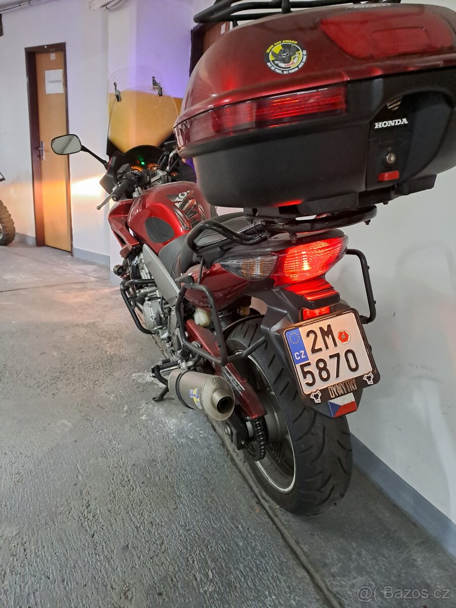 Honda CBF 1000 - 5