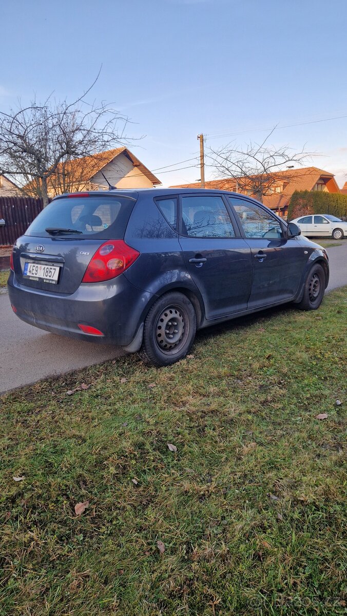 Kia ceed 2007 - 5