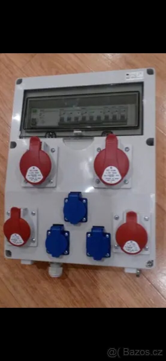 Rozvaděč stavební- zásuvkový - 5
