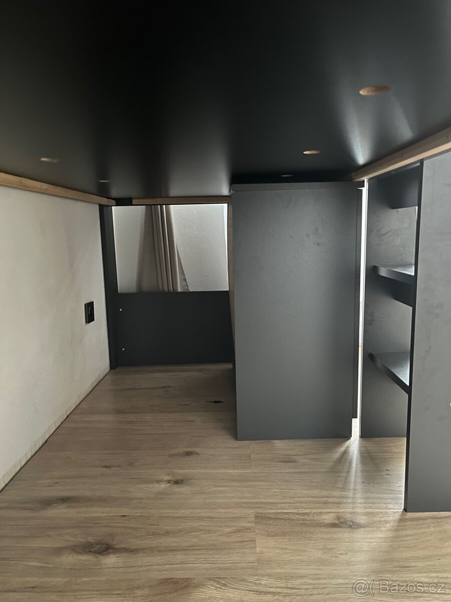 Dětská postel s nábytkem - 5