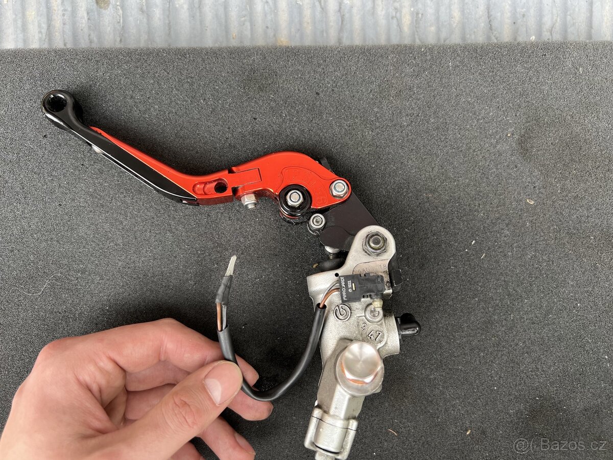 Brzdová pumpa BREMBO, Suzuki Gsxr 750 k6 - 5