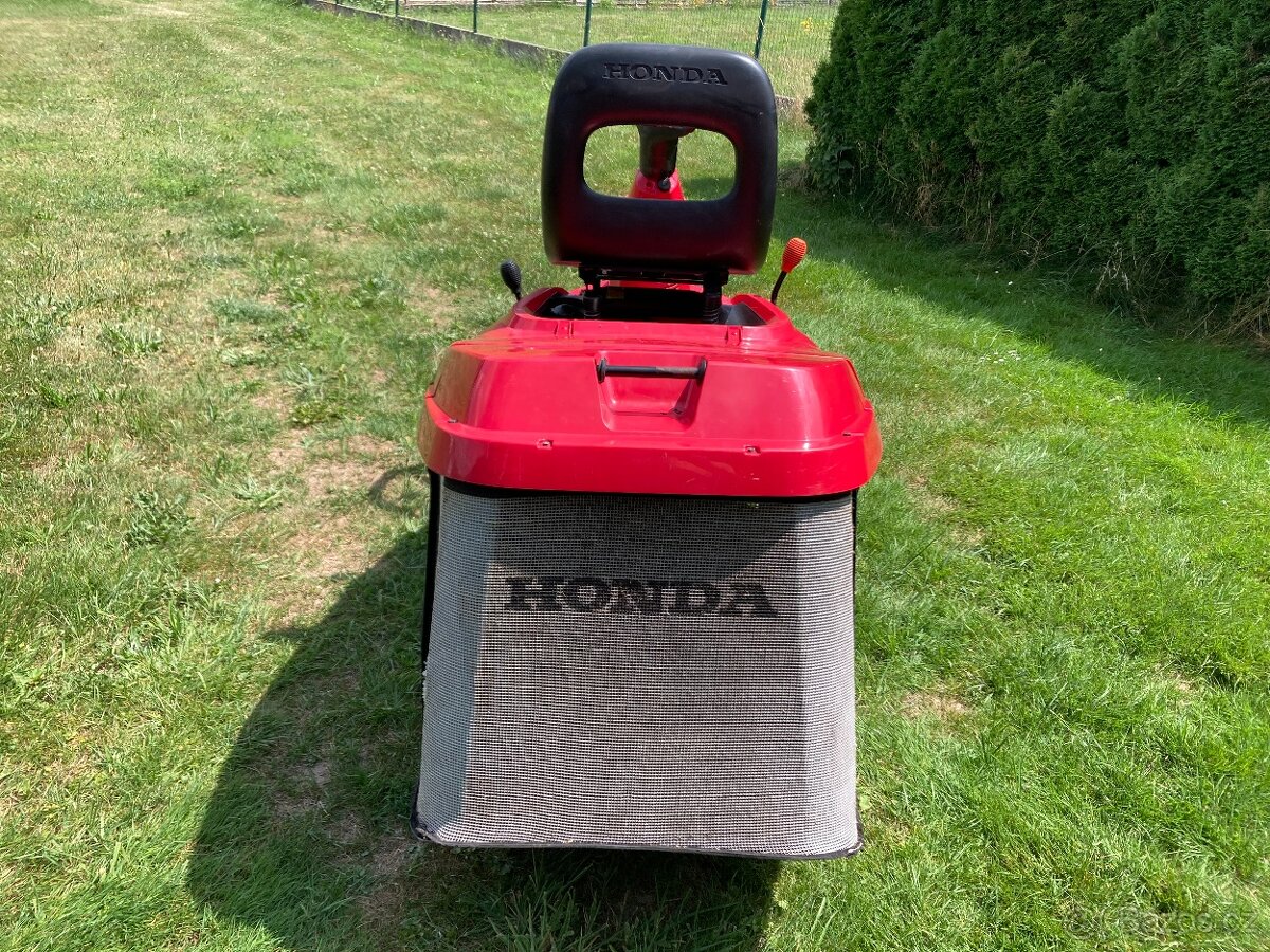 Zahradní traktůrek ,rider Honda 1211 - 5