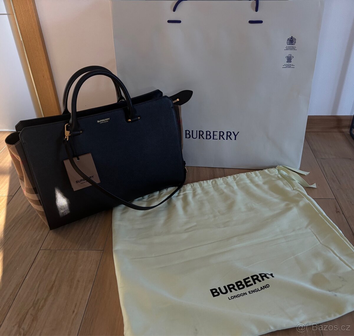Luxusní kabelka BURBERRY BANWELL - 5
