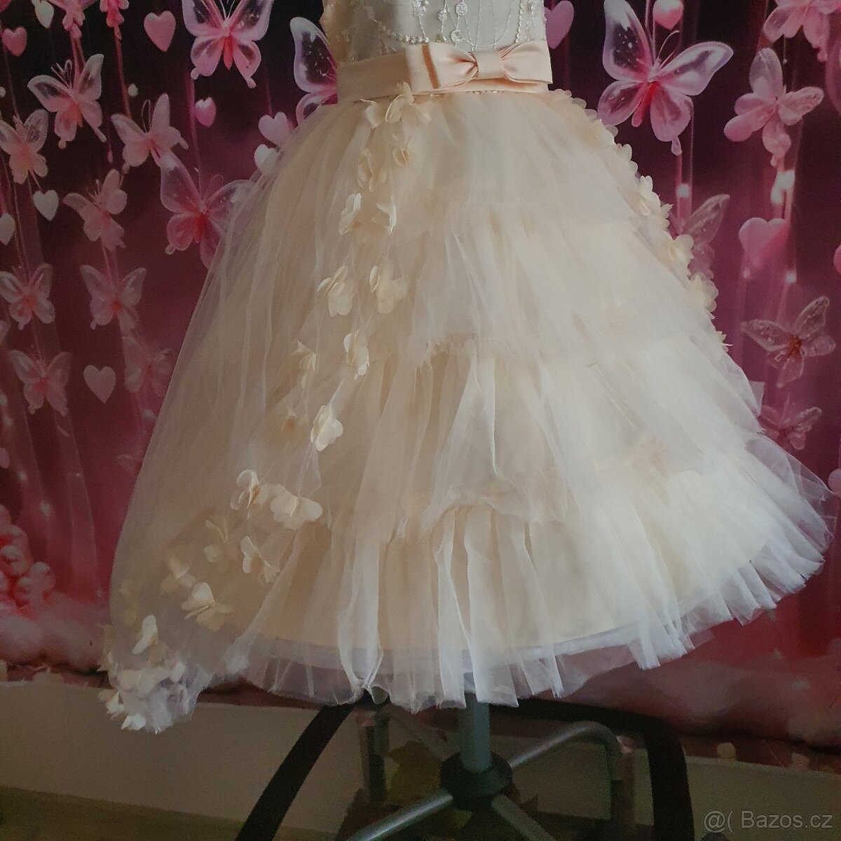 Dětské slavnostní asymetrické šaty - 5