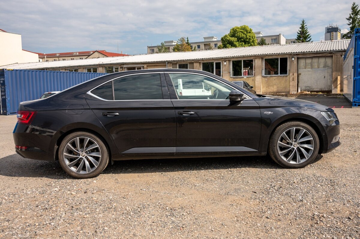 Škoda Superb - 5