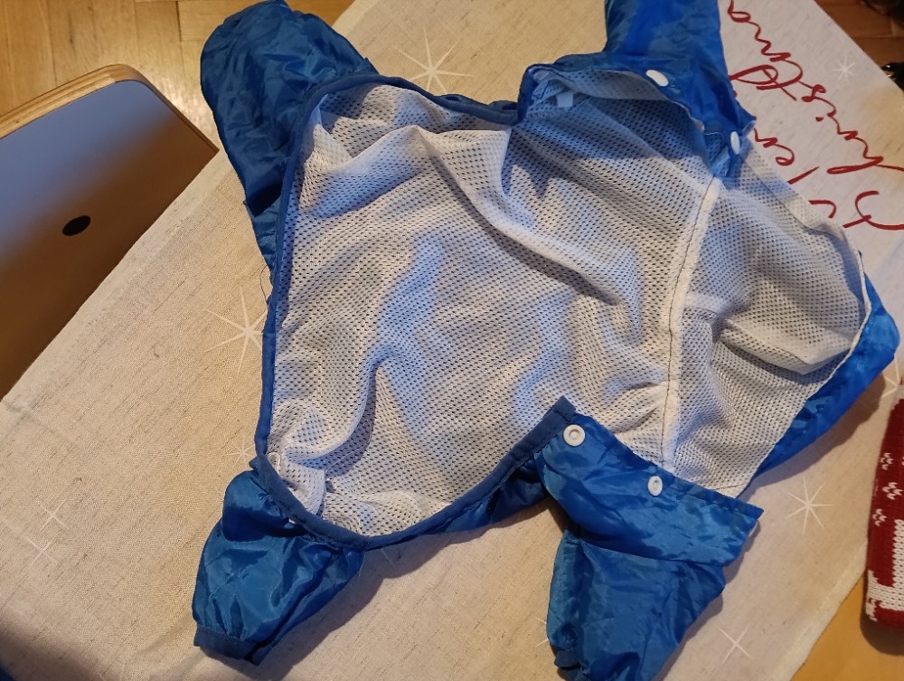 Prodám svetřík a pláštěnku pro psa - 5