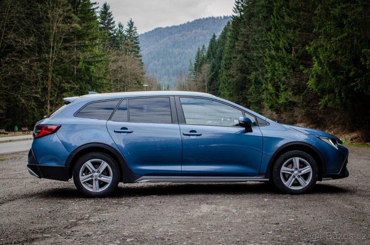 Toyota Corolla Combi TS 1.8 Hybrid TREK e-CVT - 5