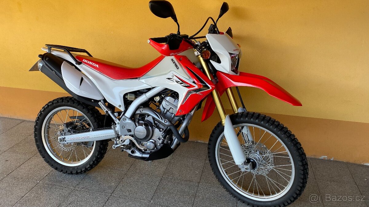 Honda CRF 250L / po servisu, 2x klíč,serviska/ doplňky / TOP