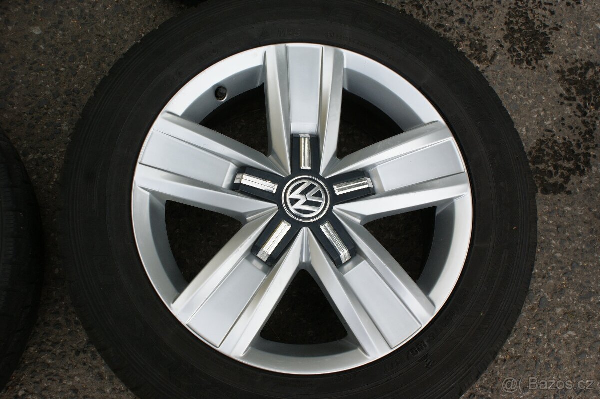 pekna alu kola original VW transporter T5 T6 zimni pneu R17 - 5