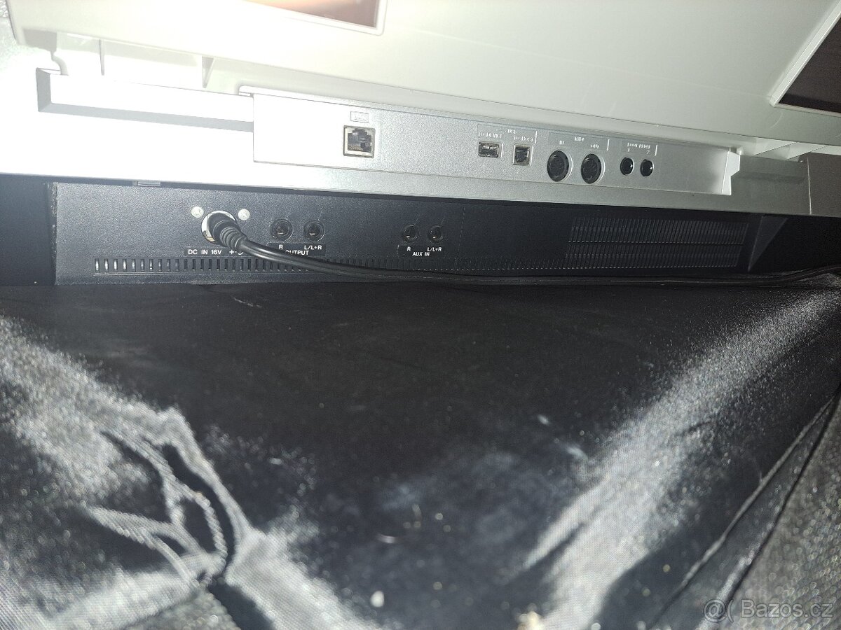 Klávesy - workstation - 5