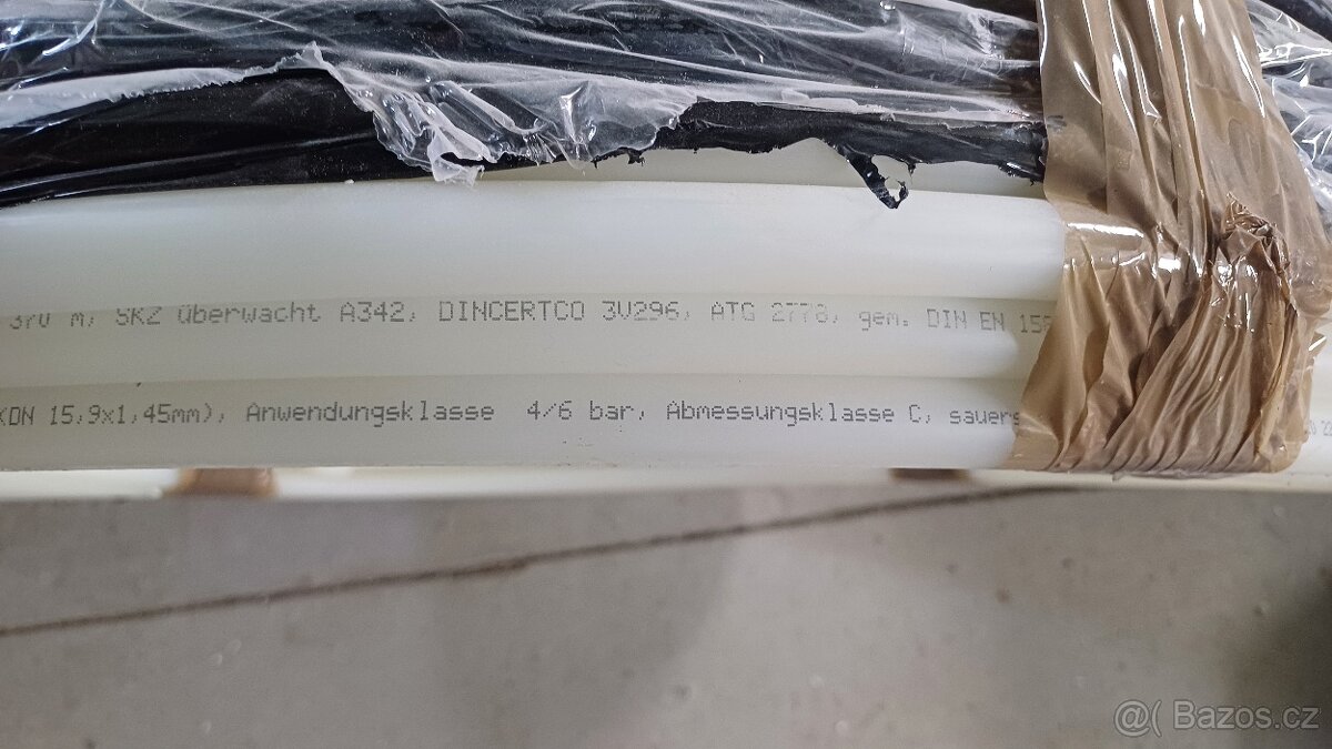 Potrubí na podlahové vytápění + spony - 5