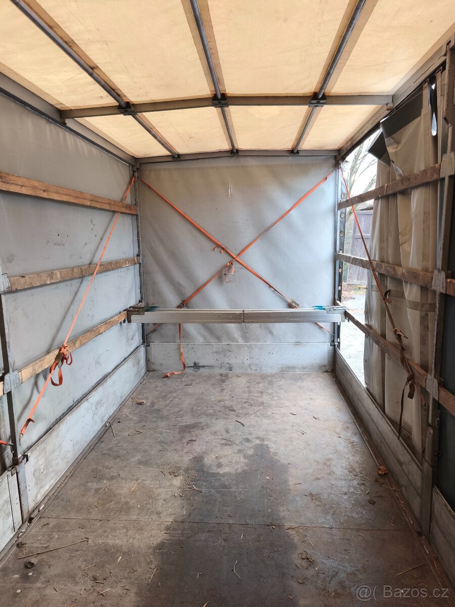 Plachtový přívěs Agados 3,5T - 5