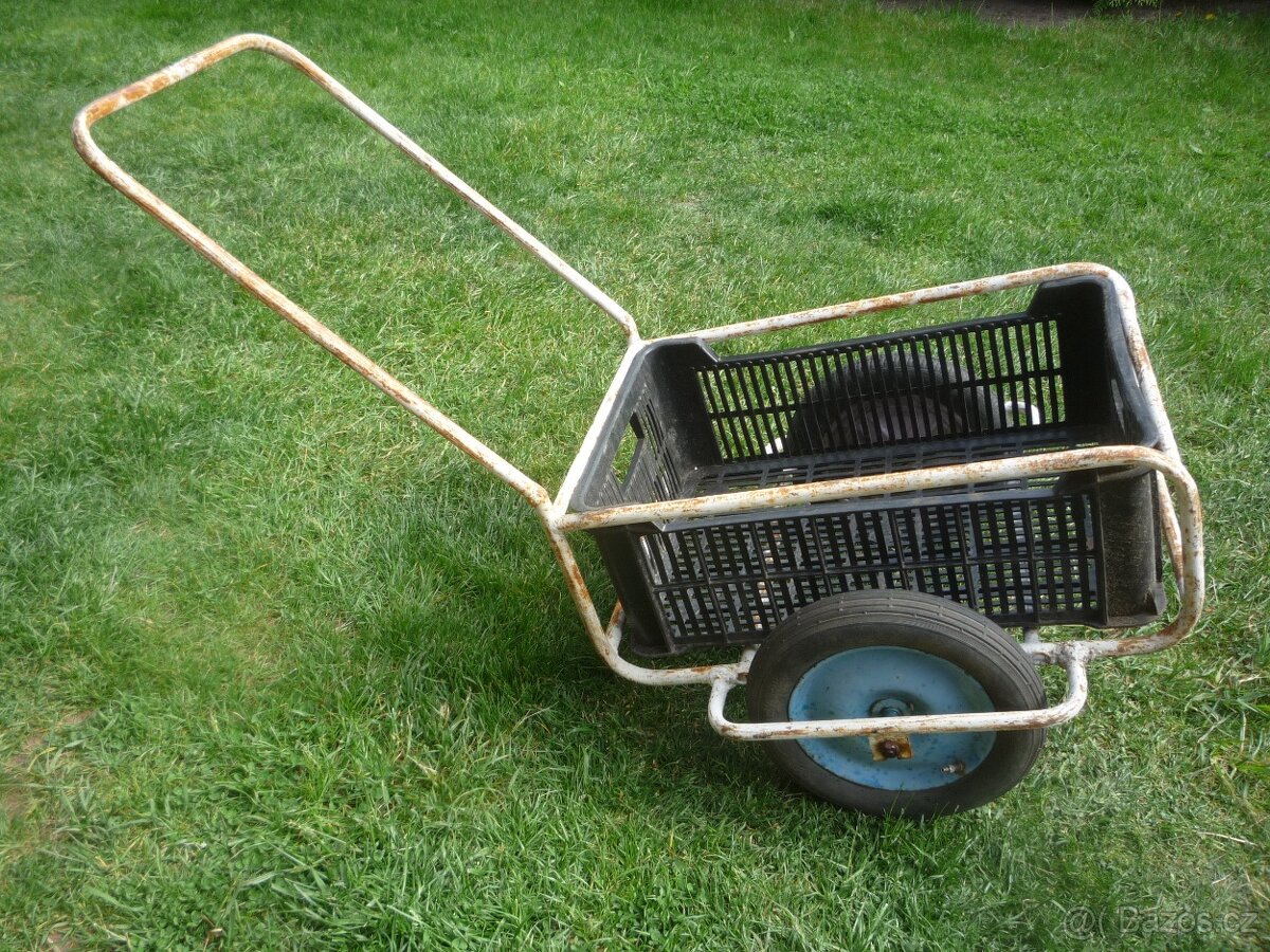 prodám dvoukolák, litinové boky podstavce na šicí stroj, vho - 5