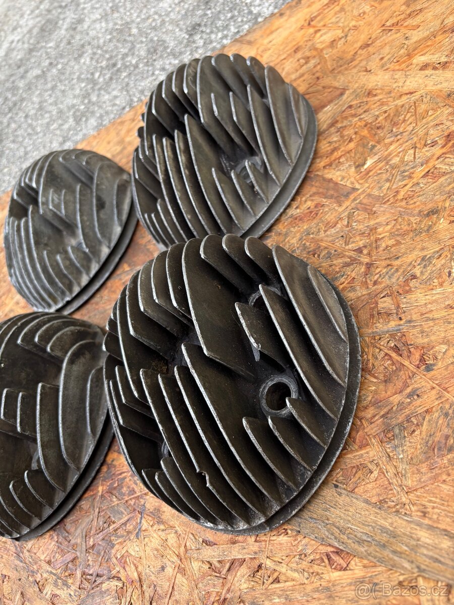 Hlavy motorů Jawa 250 pérák - 5