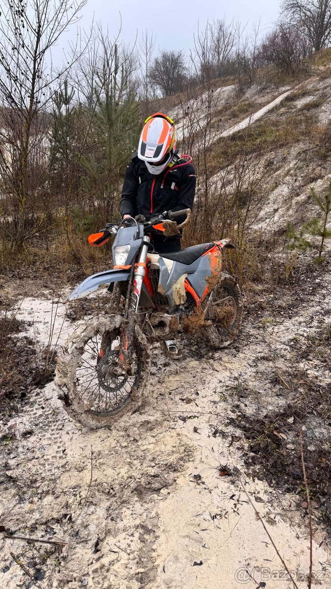 Zvýšené sedlo KTM EXC - 5