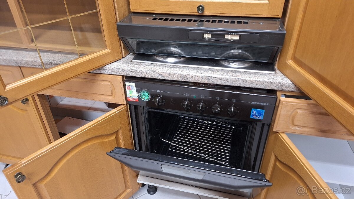 Kuchyňská linka německé výroby - 5