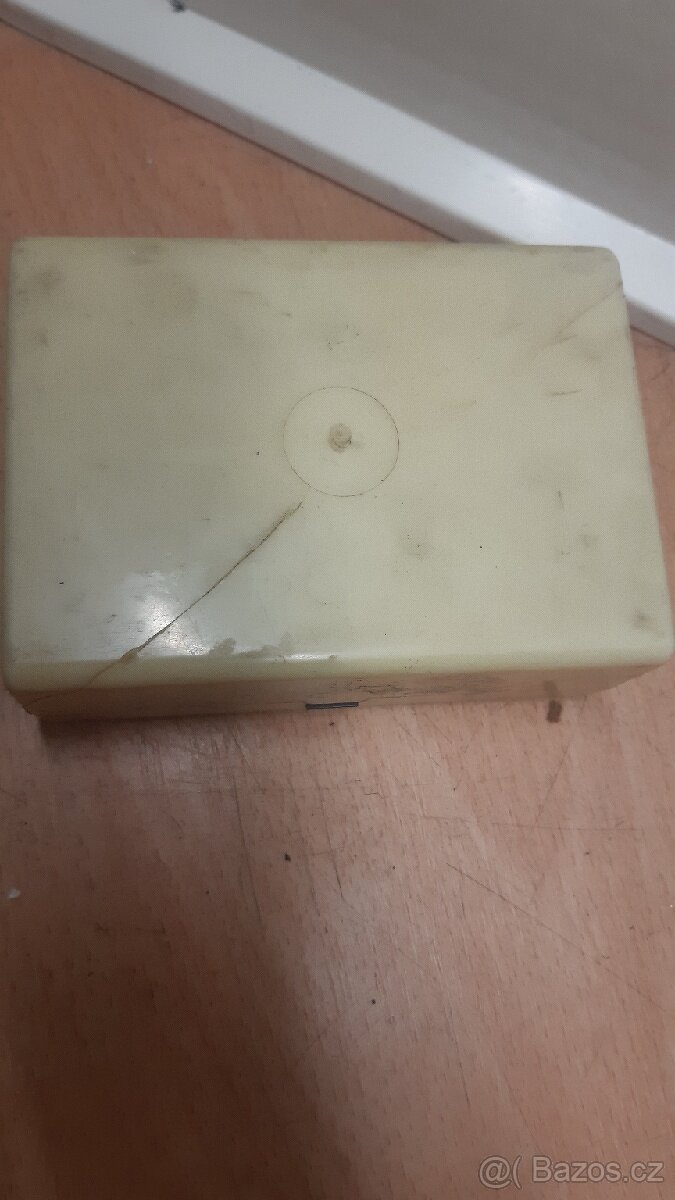 Starý holicí strojek - 5