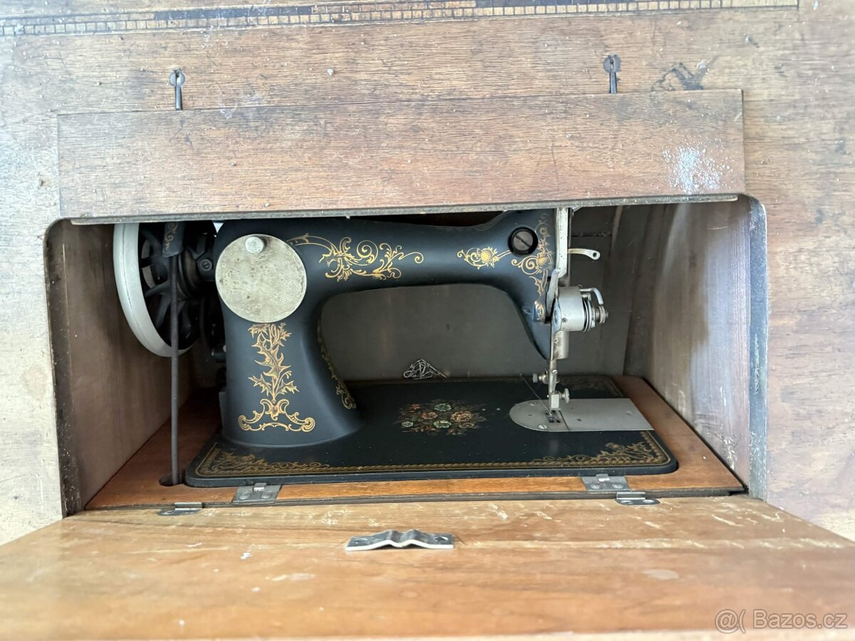 šicí stroje - 5