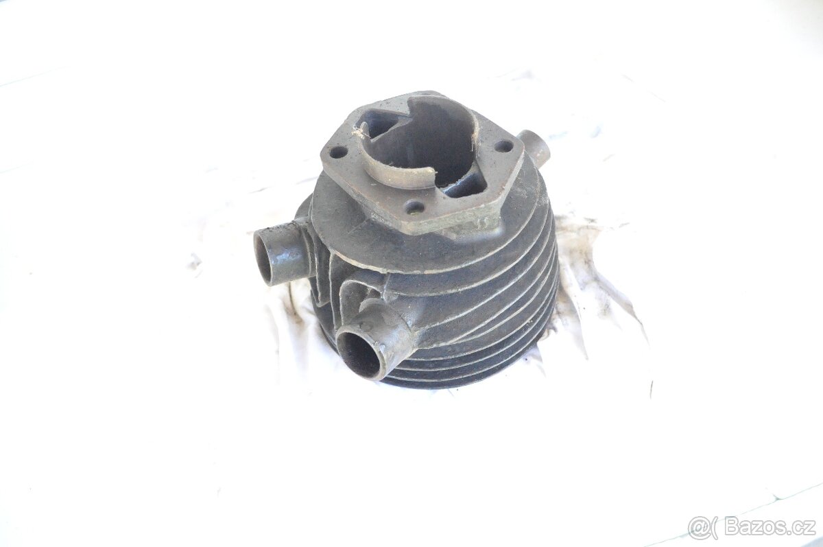 ČZ 125 B-T Válec - 5