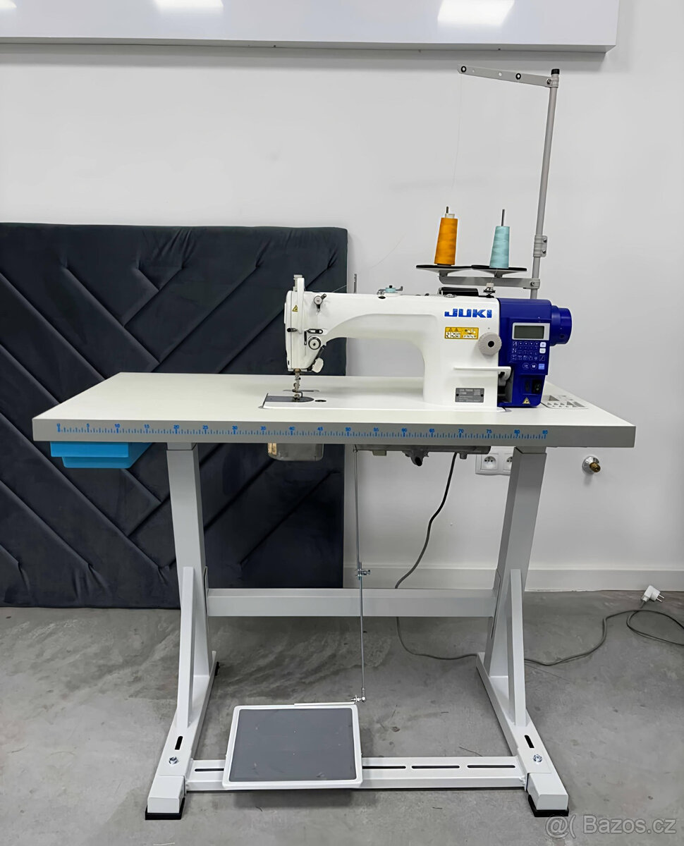 Průmyslový automaticky šicí stroj Juki DDL-7000A - 5
