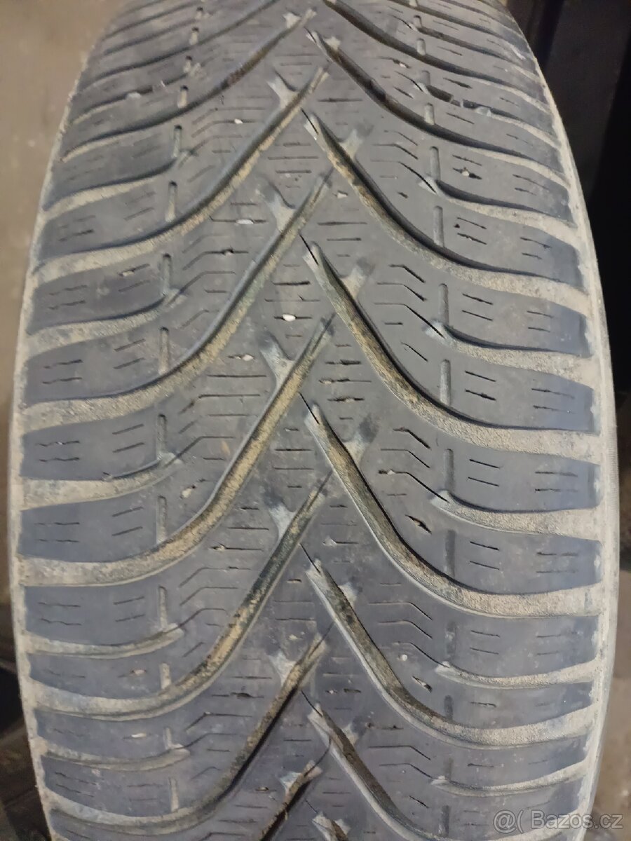 185/60R15 88T - 5