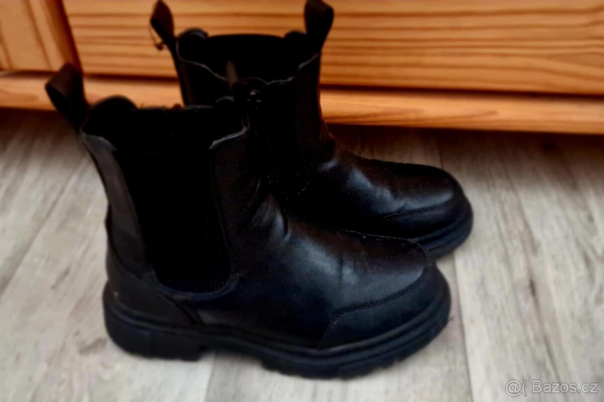 ZIMNÍ BOTY PRO SLĚČNU, TEPLÉ, VEL.33, PC 899KČ - 5