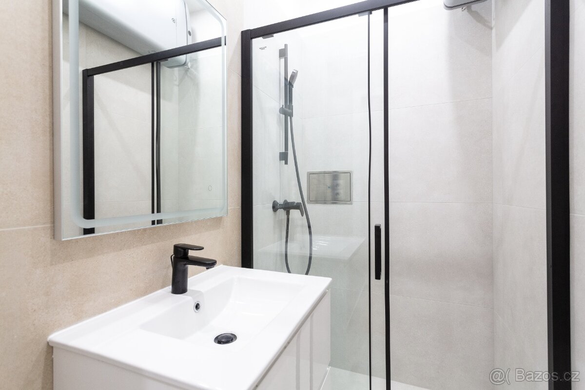 Byt 3+kk po rekonstrukci v ulici Legerova 18, Praha 2 - 5