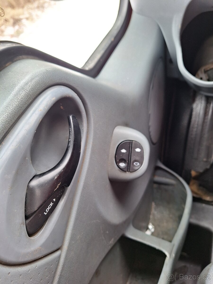 Ford Transit 2.2TDCI 6mist - 5