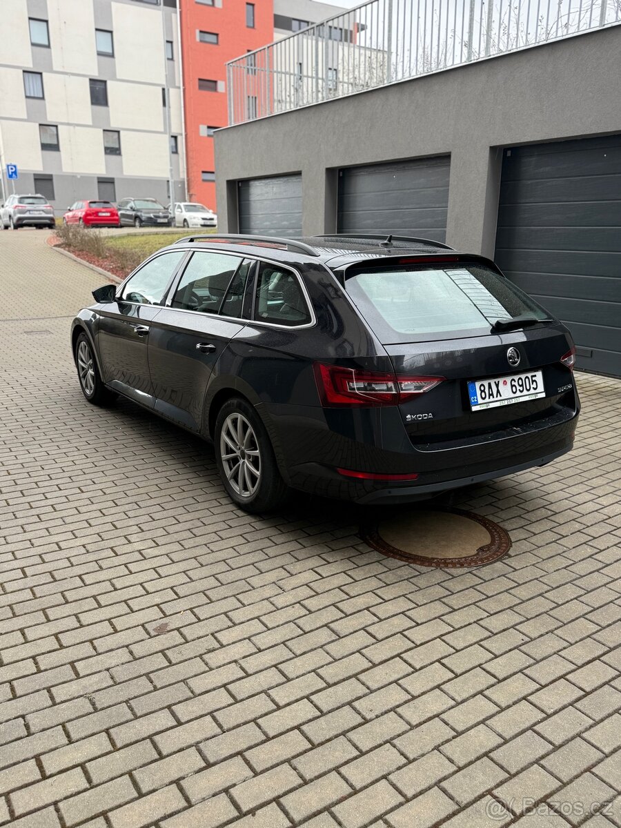 Škoda Superb III DSG - 5