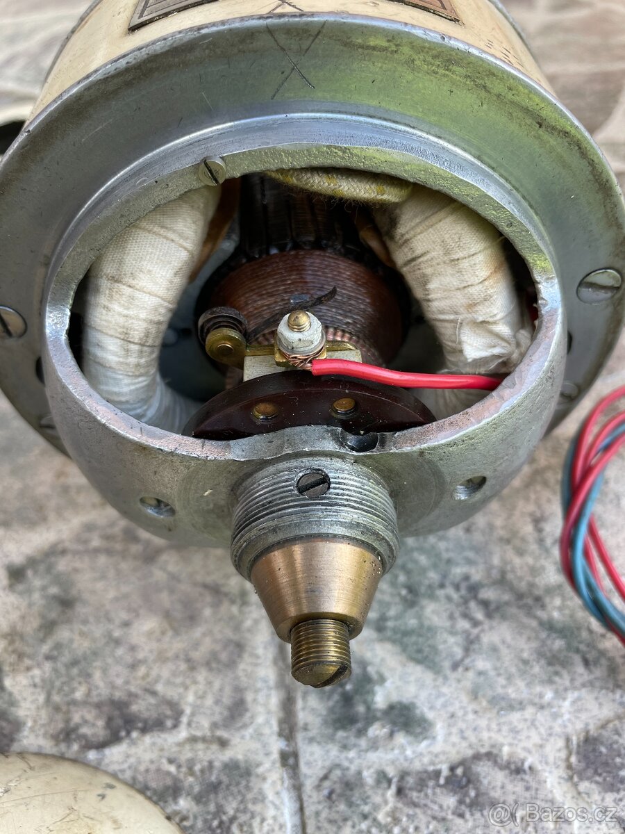Zajímavý elektromotor Kolben Daněk - 5