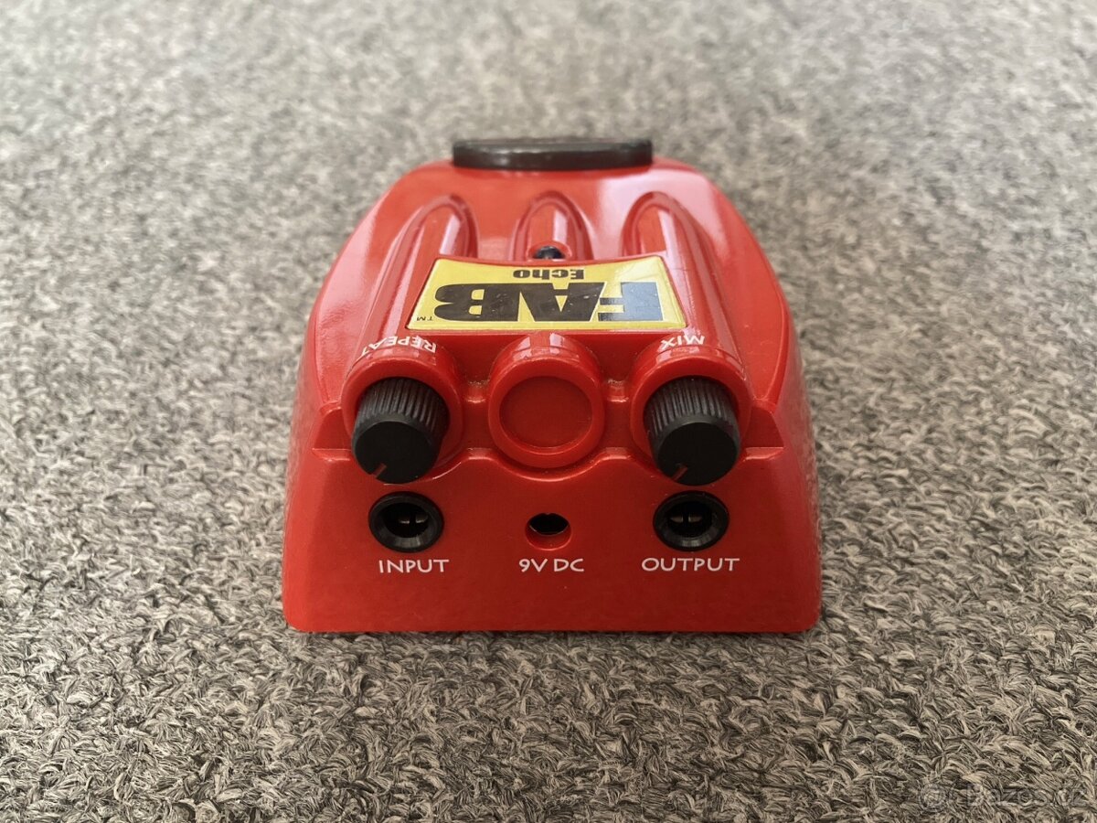 Danelectro FAB Echo - 5