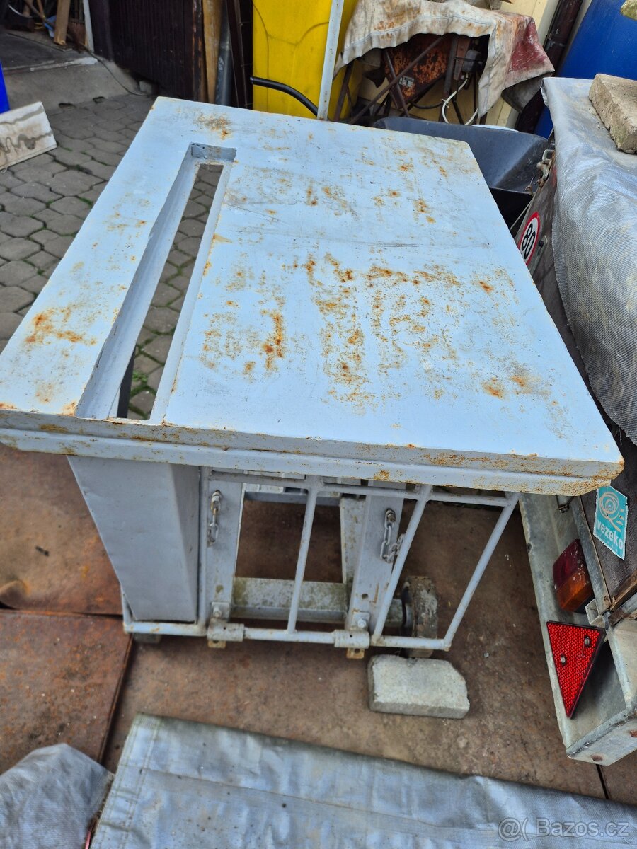 Rám cirkularky s motorem - 5