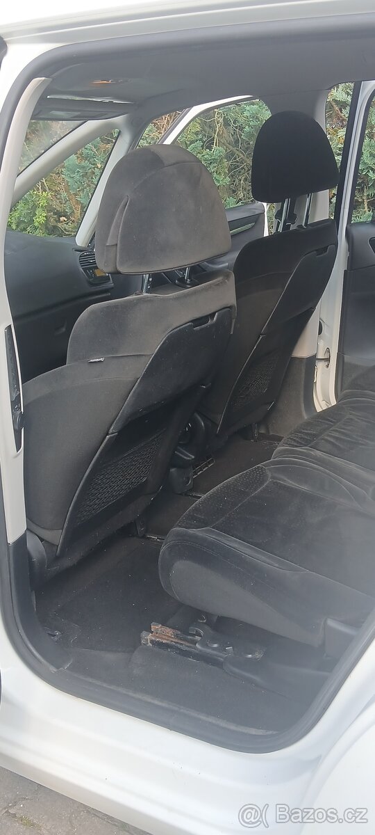 Citroën c4 grand picasso 2.0 hdi - 5