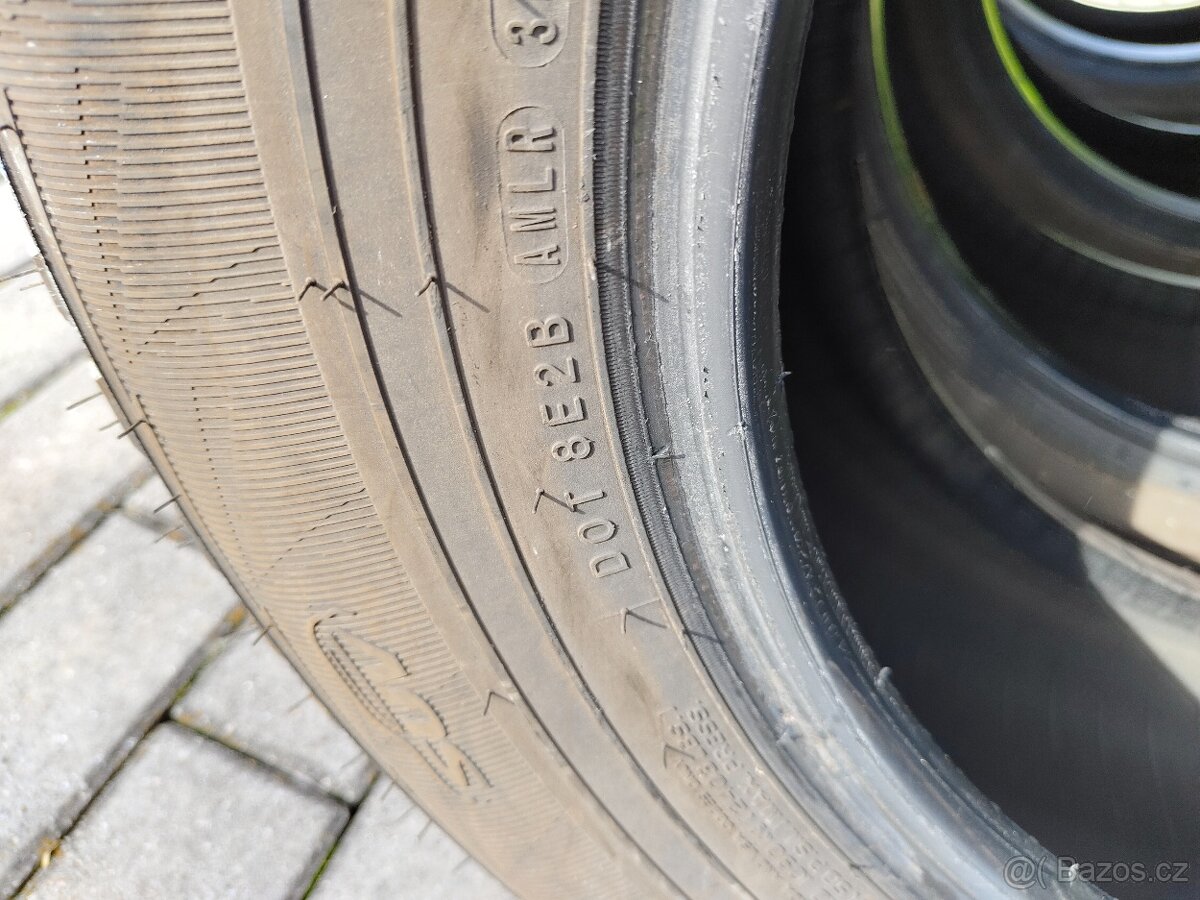 Pneumatiky offroad Nexen celoroční 235/70 r17