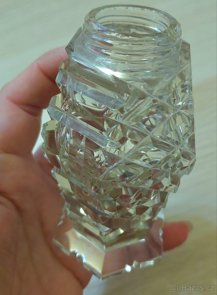 Skleněná vázička - 5