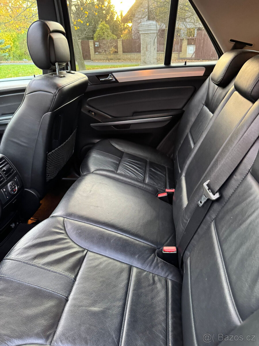 Mercedes-Benz ML 320 CDI AMG Offroad paket, 2010 – Facelift