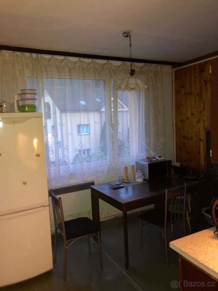 PRODEJ BYTU 2+1, 56m Dobkovice Děčín - 5