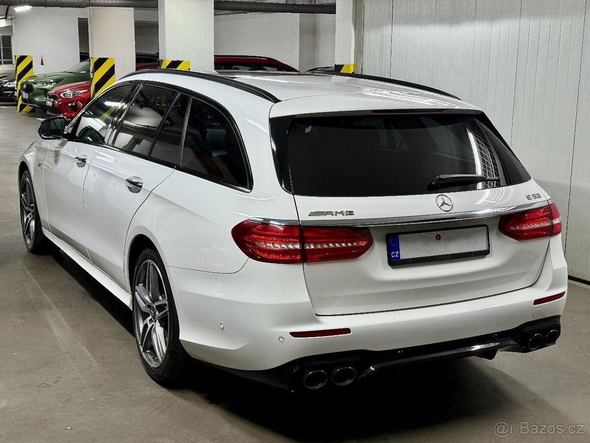 Mercedes Benz E 53 AMG 4MATIC+ 320kW - 5